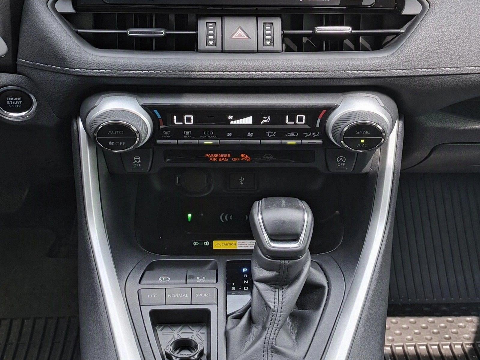 Used 2022 Blueprint Toyota XLE Premium image 15