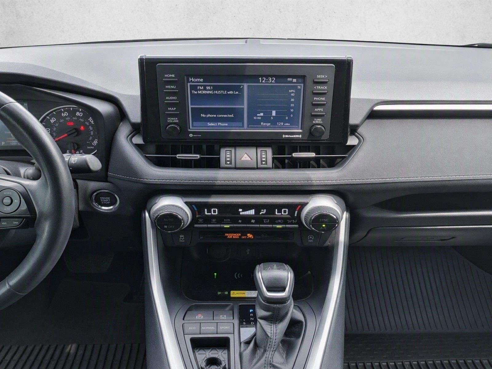 Used 2022 Blueprint Toyota XLE Premium image 21