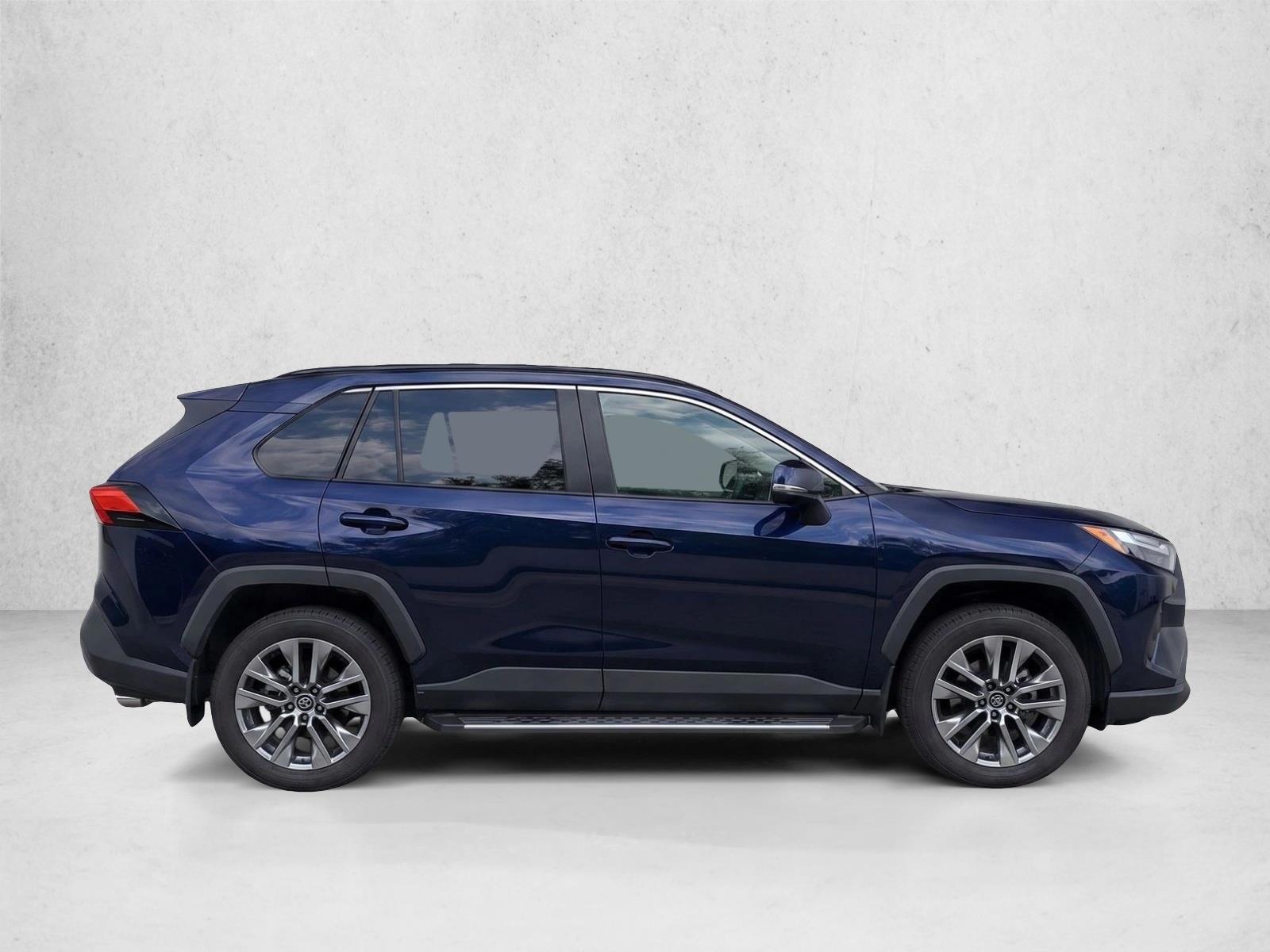 Used 2022 Blueprint Toyota XLE Premium image 8