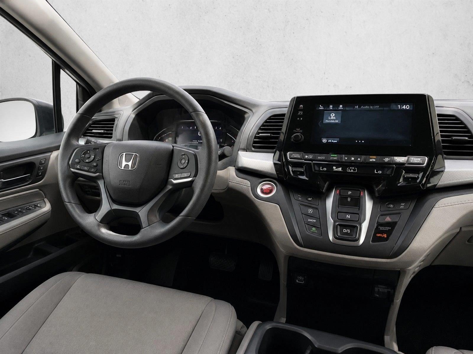 Used 2024 Platinum White Pearl Honda EX image 20