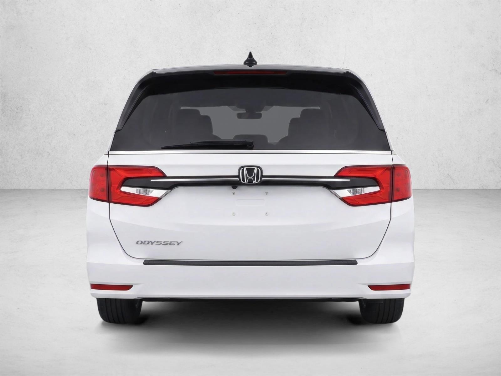 Used 2024 Platinum White Pearl Honda EX image 6