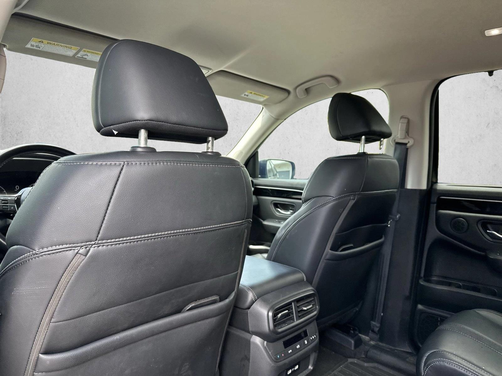 Used 2023 Crystal Black Pearl Honda EX-L 7 Passenger image 22