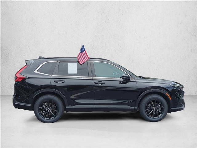 View vehicle photo 4