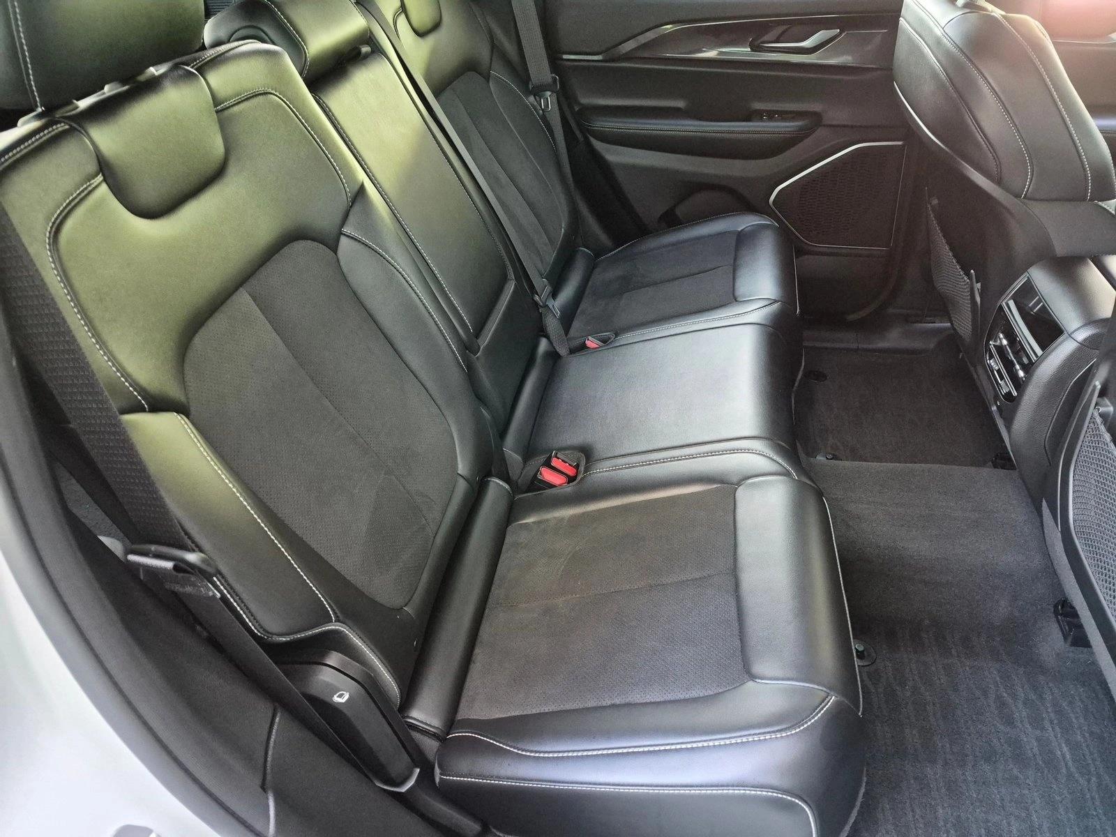 Used 2022 Bright White Clearcoat Jeep Altitude image 18