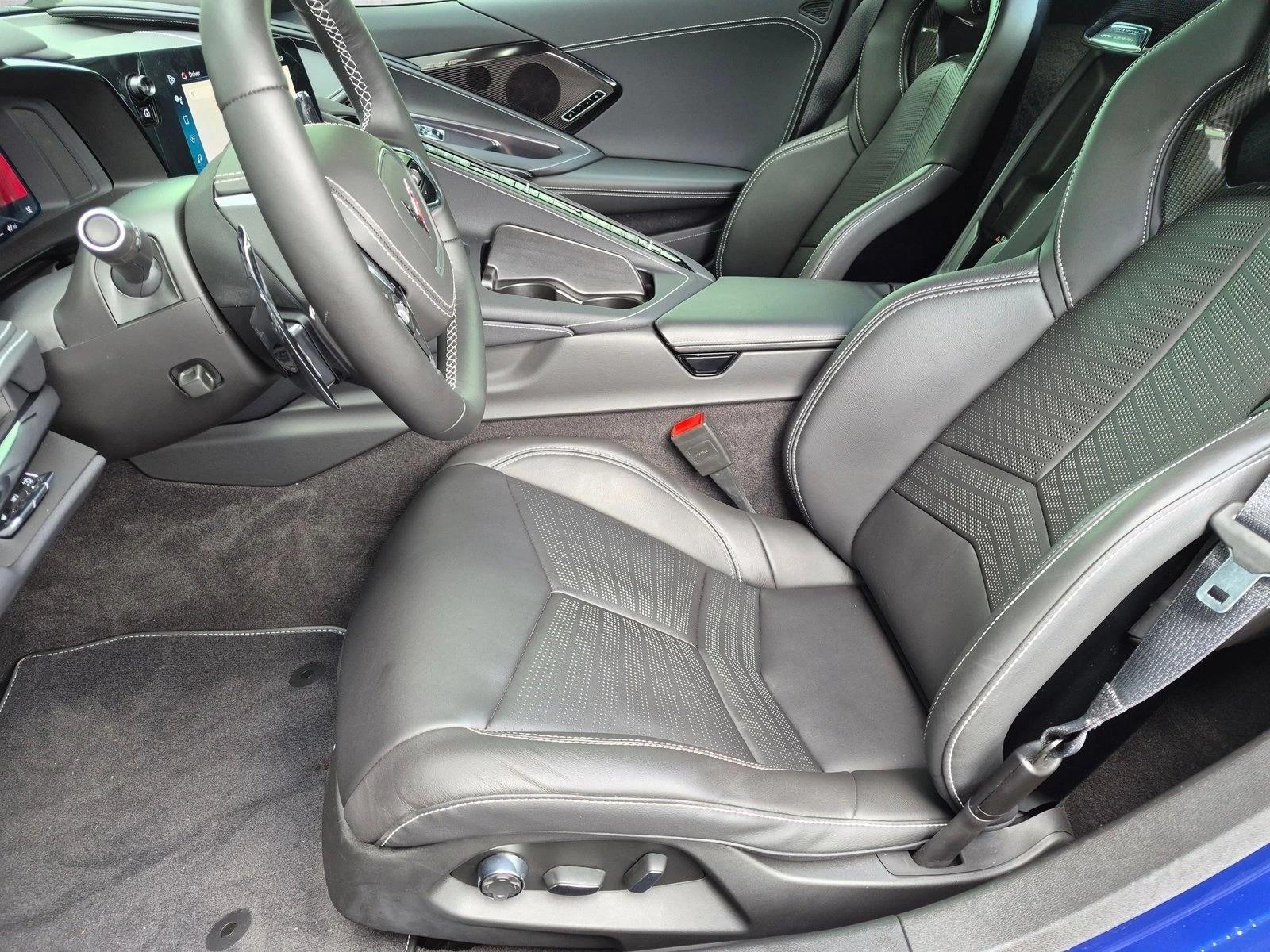 Used 2025 Hysteria Purple Metallic Chevrolet 2LT image 13