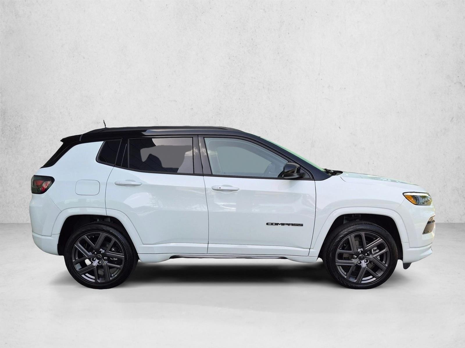 Used 2025 Bright White Clearcoat Jeep Limited image 4