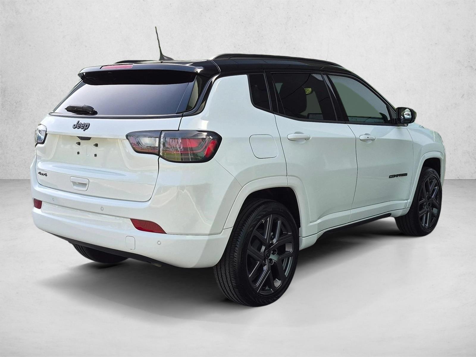 Used 2025 Bright White Clearcoat Jeep Limited image 5