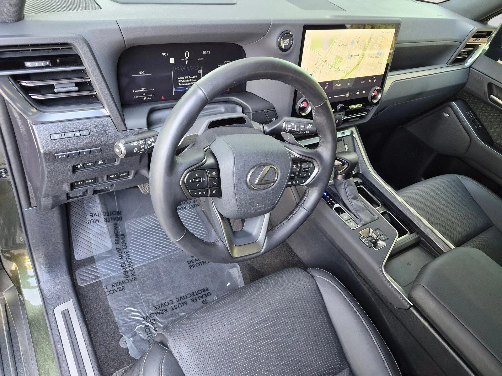 Used 2025 Nori Green Pearl/Black Roof Lexus GX 550 Overtrail+ image 10