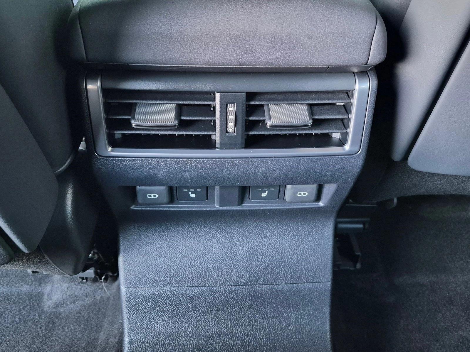 Used 2025 Nori Green Pearl/Black Roof Lexus GX 550 Overtrail+ image 18