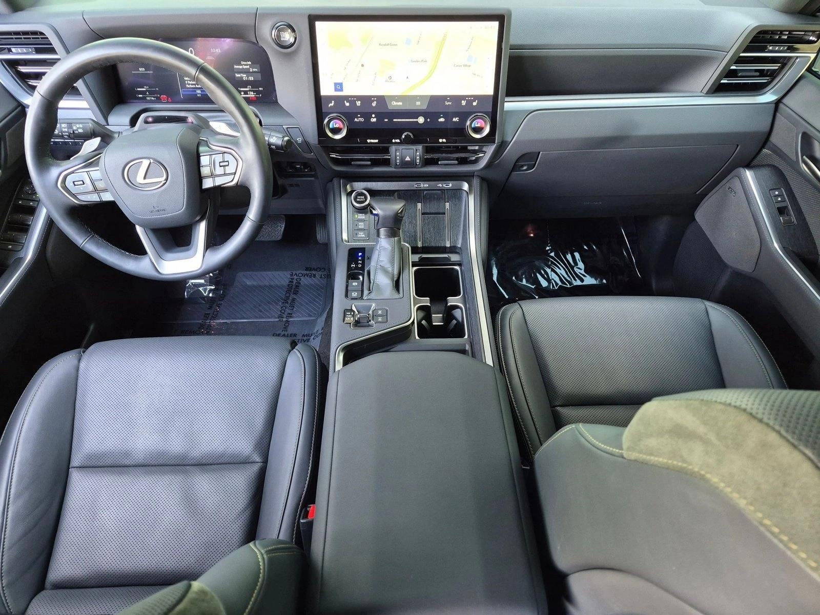 Used 2025 Nori Green Pearl/Black Roof Lexus GX 550 Overtrail+ image 19