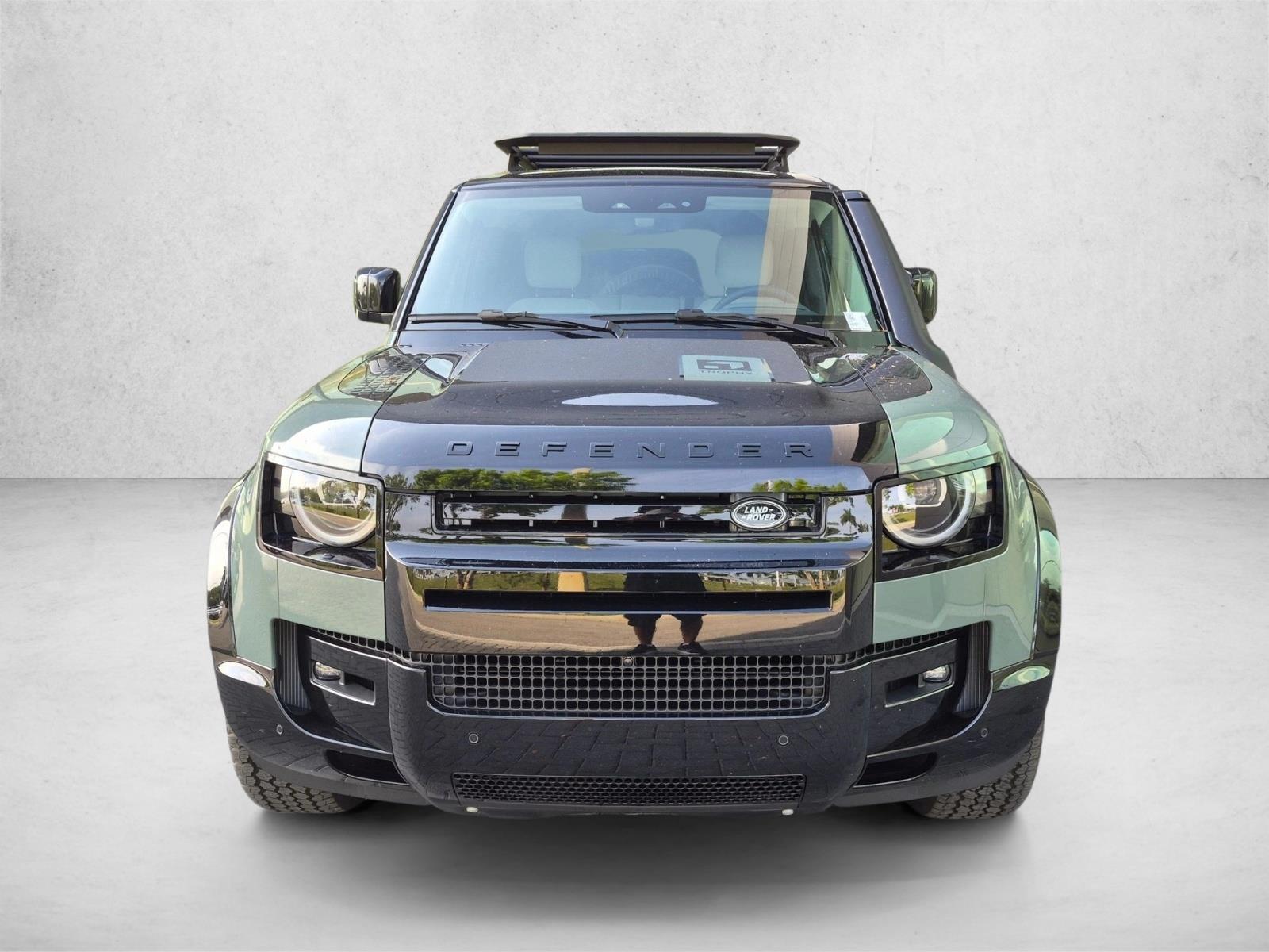 Used 2026 Keswick Green Metallic Land Rover Trophy Edition Keswick image 2