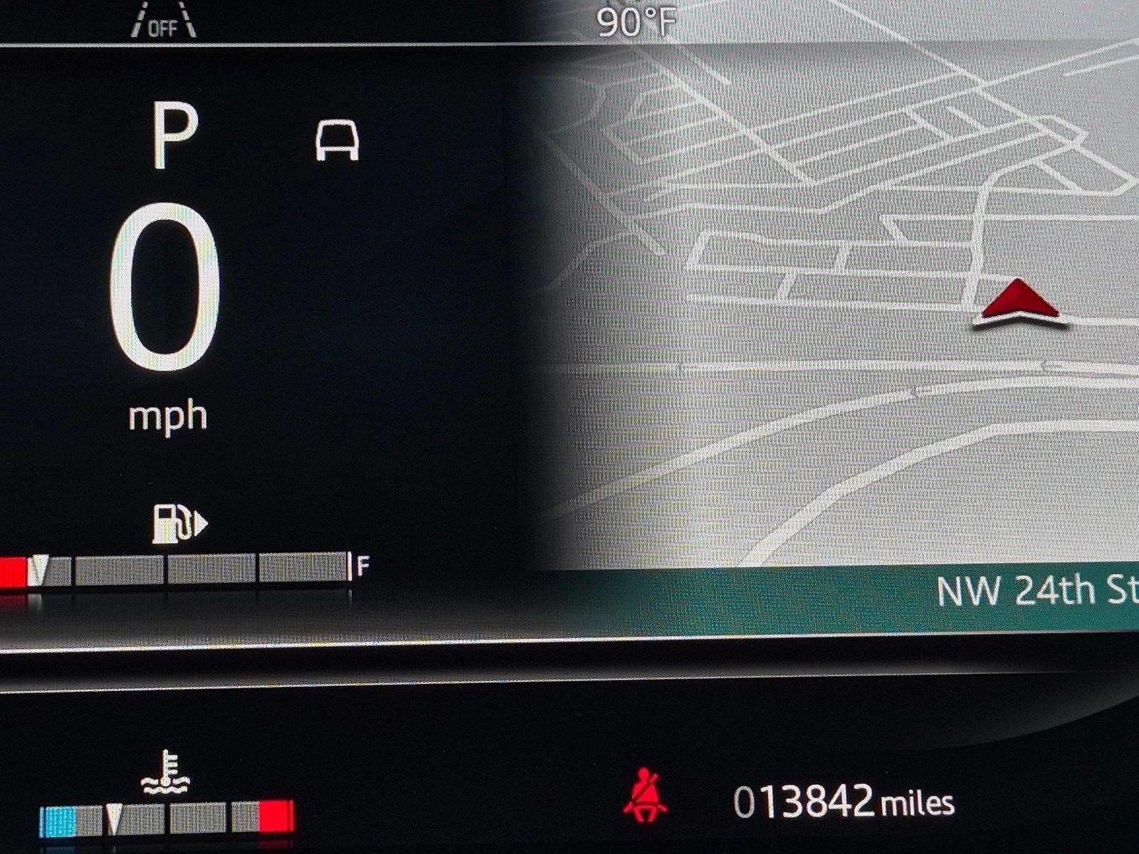Used 2024 Fuji White Land Rover Autobiography image 10