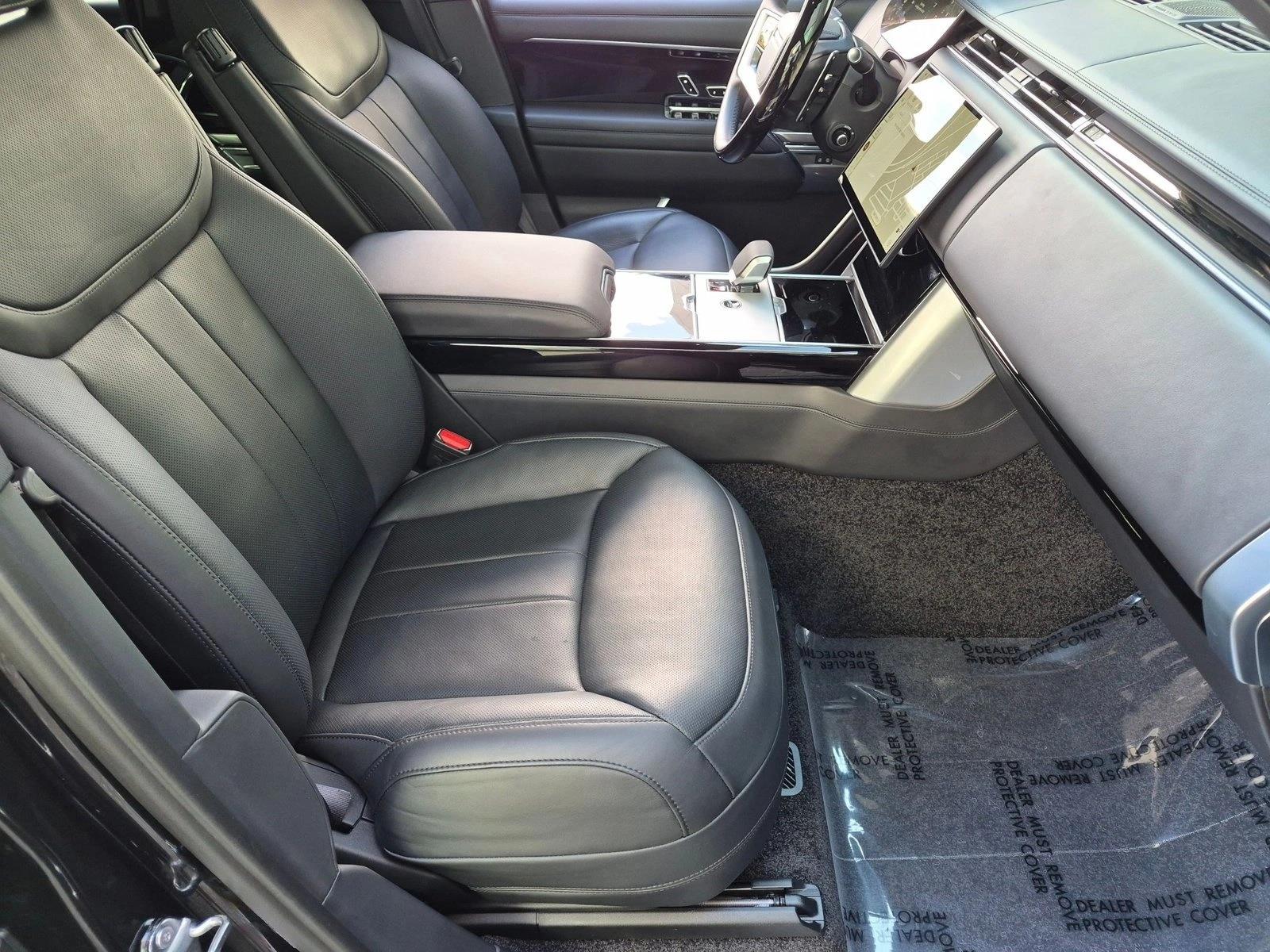 Used 2025 Santorini Black Metallic Land Rover Autobiography image 21