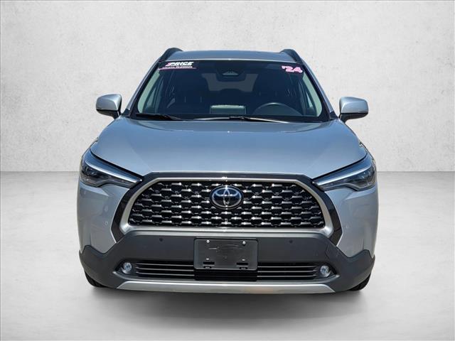 View vehicle photo 2