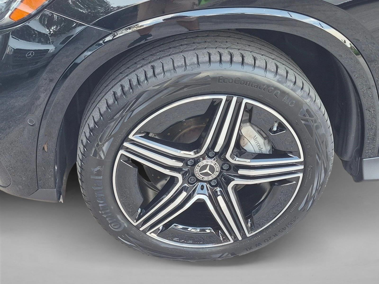 Used 2025 Black Mercedes-Benz GLC 350e image 25