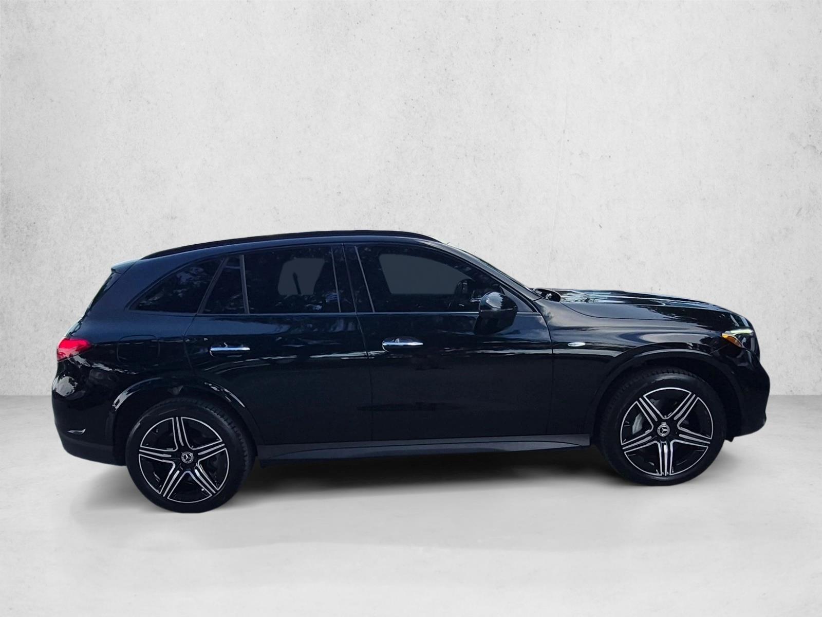Used 2025 Black Mercedes-Benz GLC 350e image 4