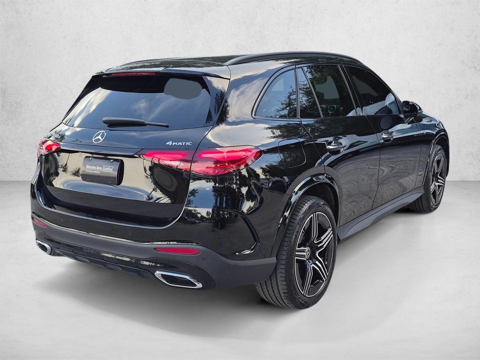 Used 2025 Black Mercedes-Benz GLC 350e image 5