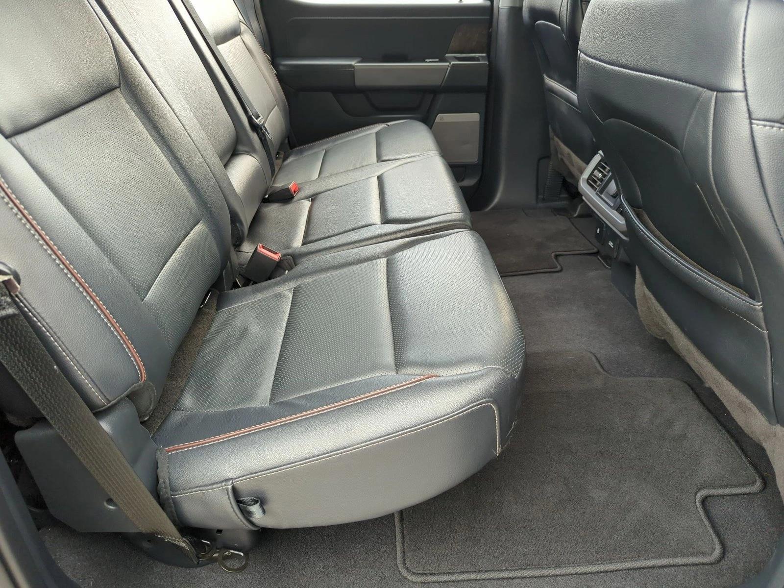 Used 2023 Agate Black Metallic Ford LARIAT image 19