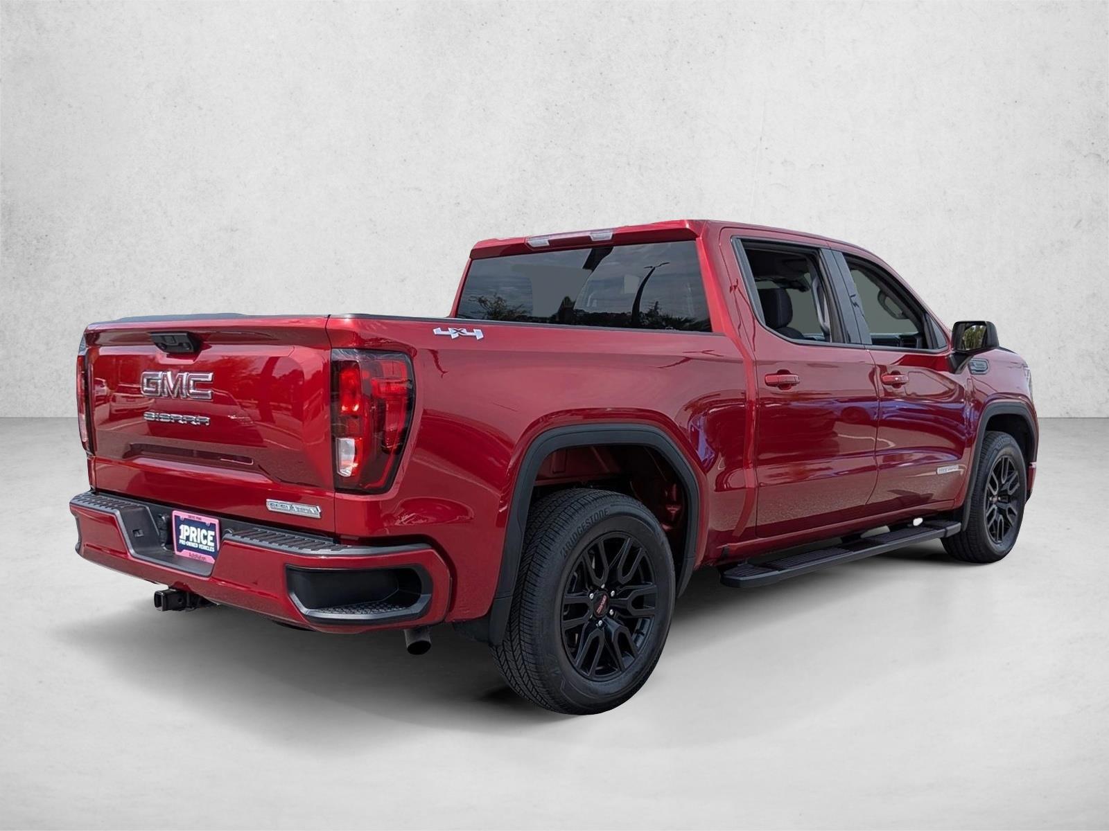 Used 2024 Volcanic Red Tintcoat GMC Elevation image 5