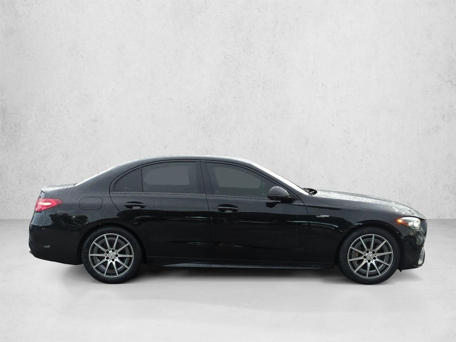 Used 2023  Mercedes-Benz AMG® C 43 image 4