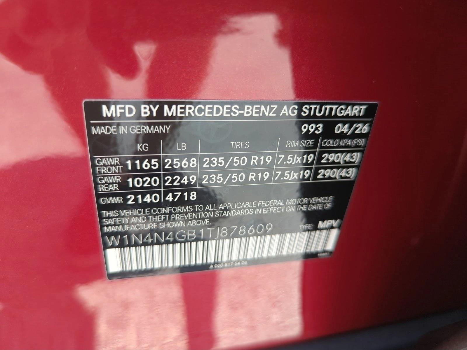 Used 2026 Manufaktur Patagonia Red Metallic Mercedes-Benz GLA 250 image 18
