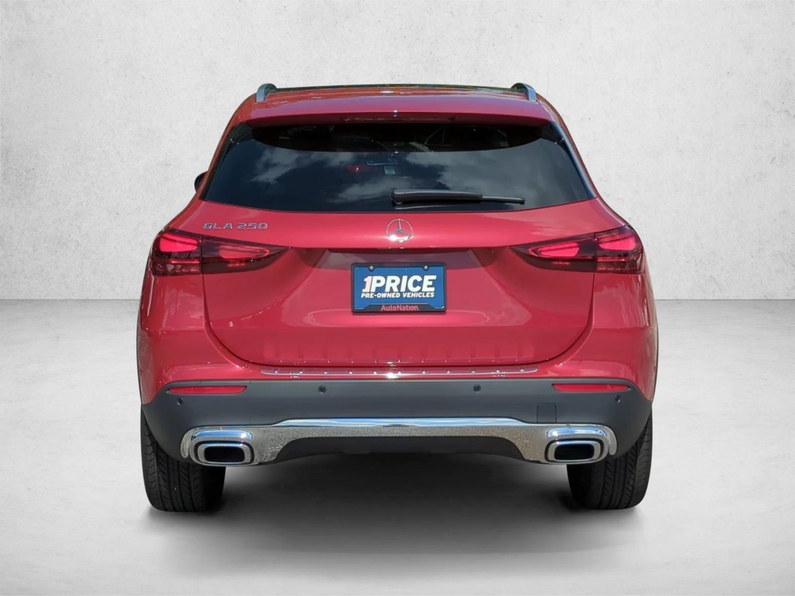 Used 2026 Manufaktur Patagonia Red Metallic Mercedes-Benz GLA 250 image 8