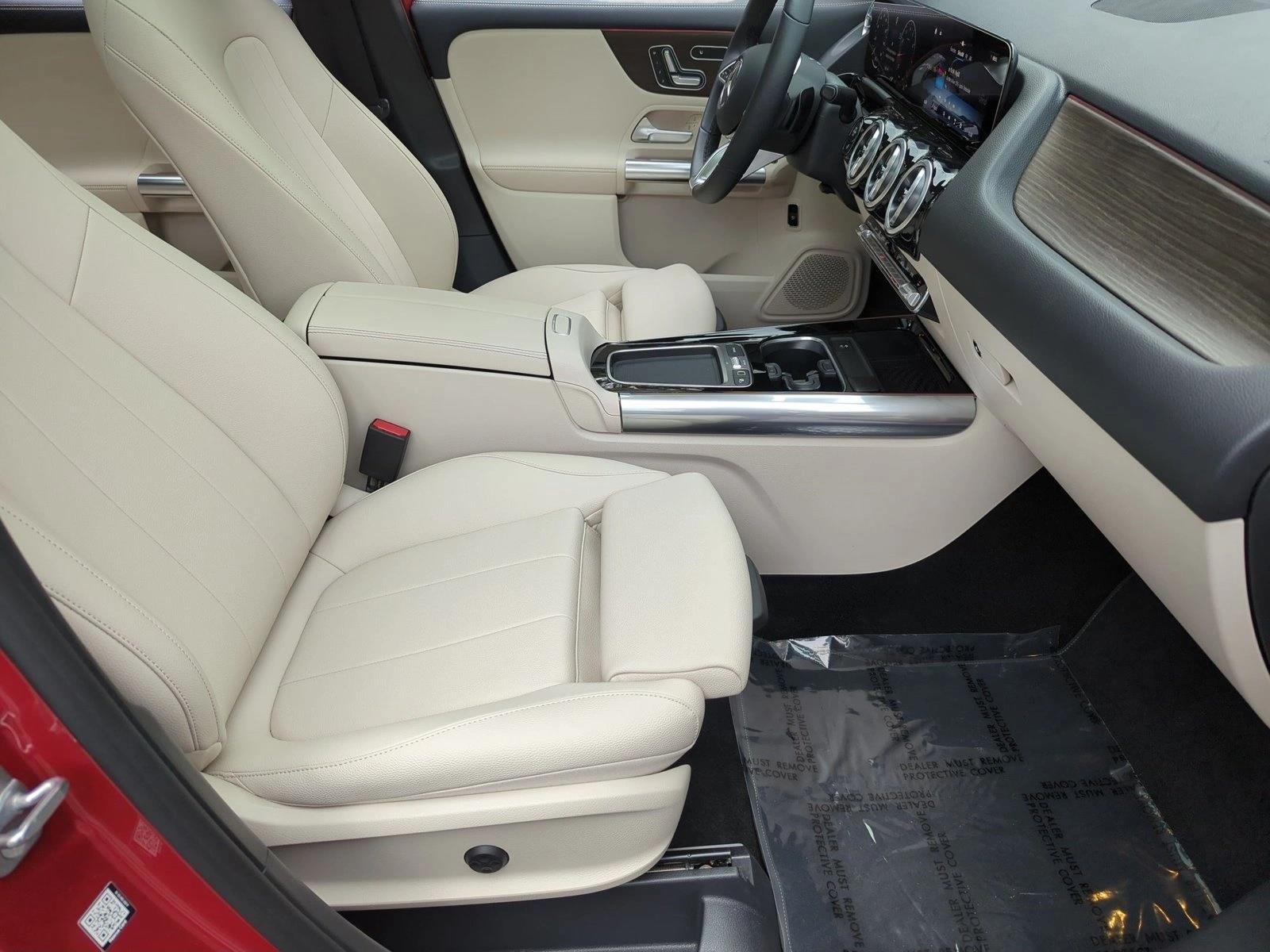 Used 2026 Manufaktur Patagonia Red Metallic Mercedes-Benz GLA 250 image 21