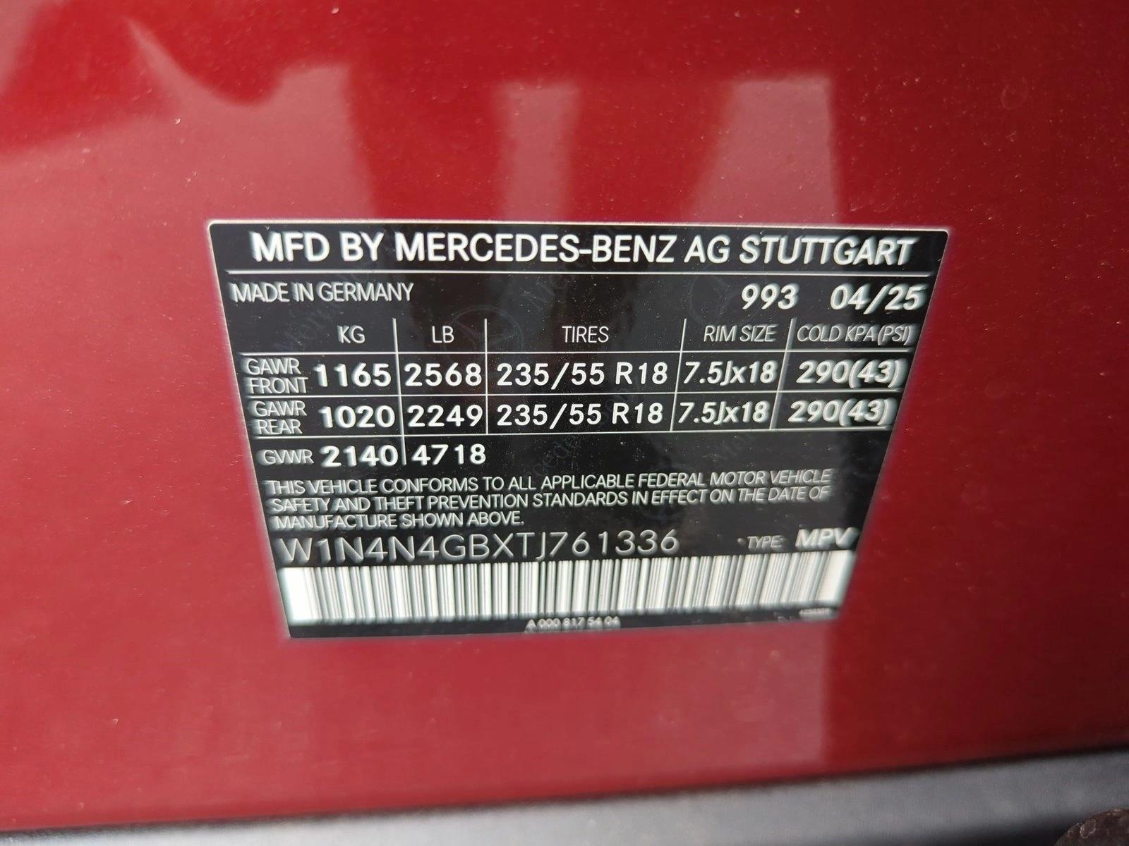 Used 2026 Manufaktur Patagonia Red Metallic Mercedes-Benz GLA 250 image 25