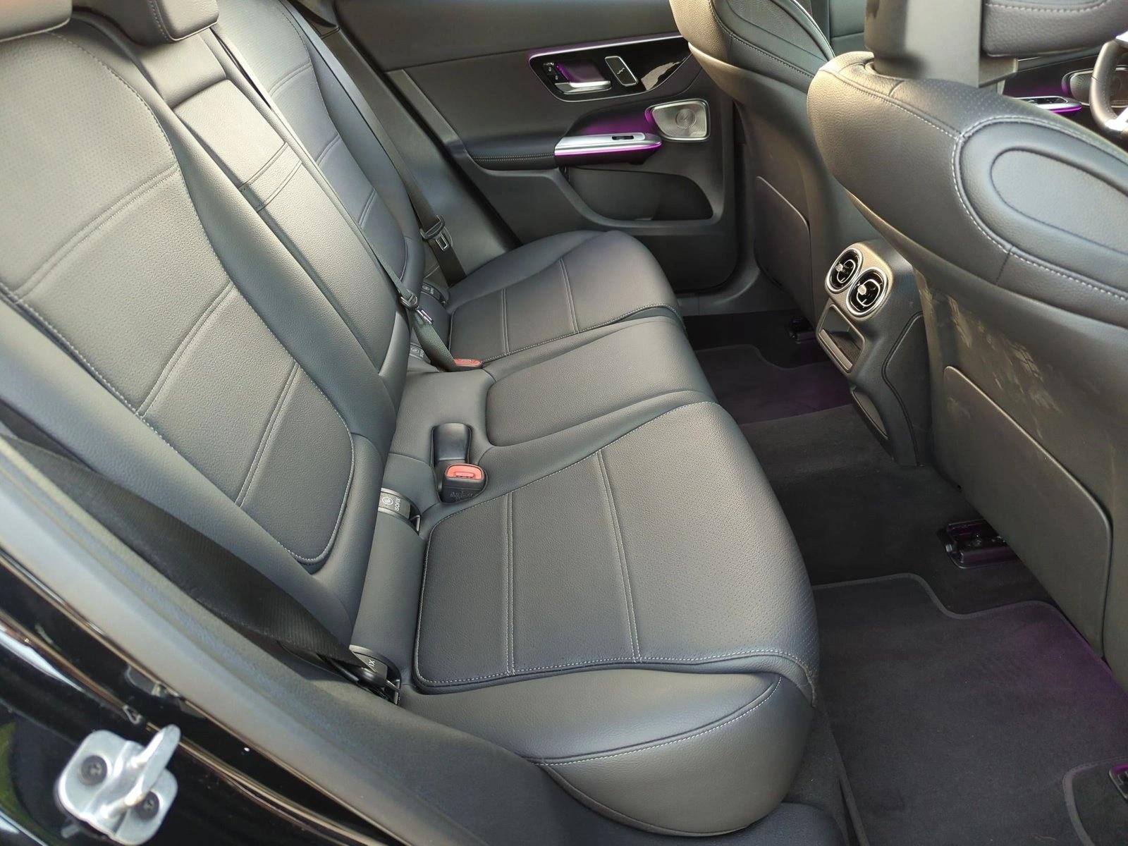 Used 2026 Black Mercedes-Benz GLC 300 image 18