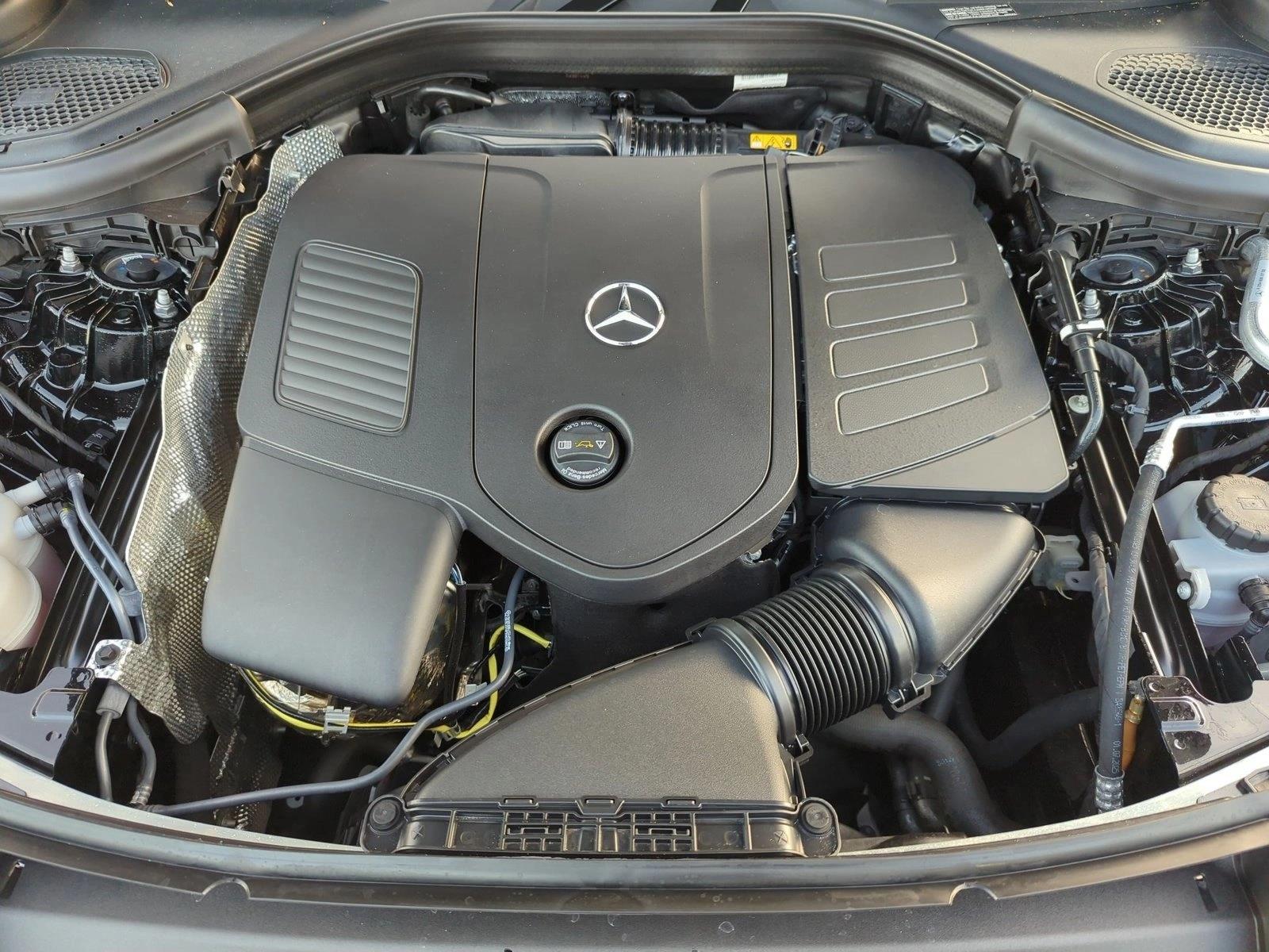 Used 2026 Black Mercedes-Benz GLC 300 image 21