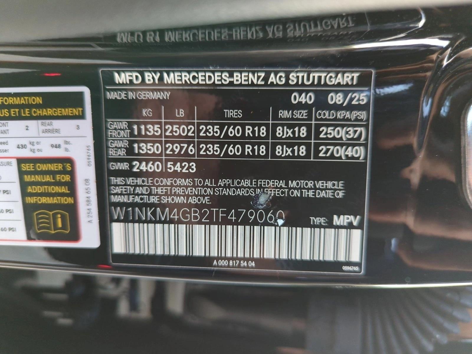 Used 2026 Black Mercedes-Benz GLC 300 image 23