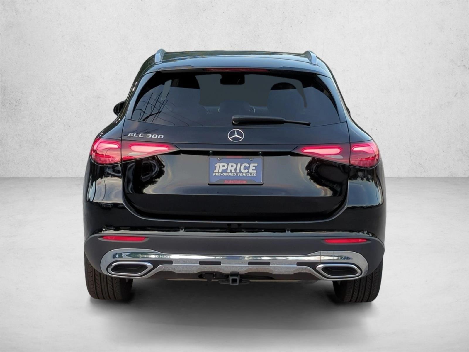 Used 2026 Black Mercedes-Benz GLC 300 image 7