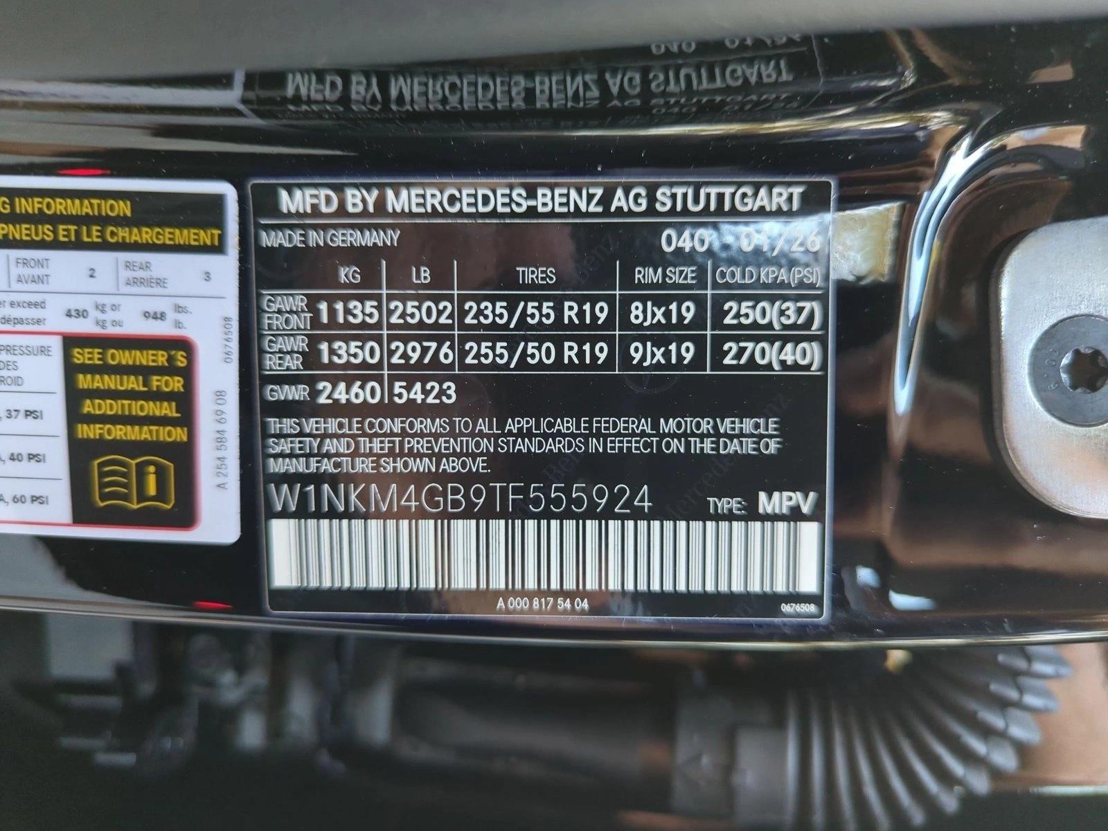 Used 2026 Black Mercedes-Benz GLC 300 image 25