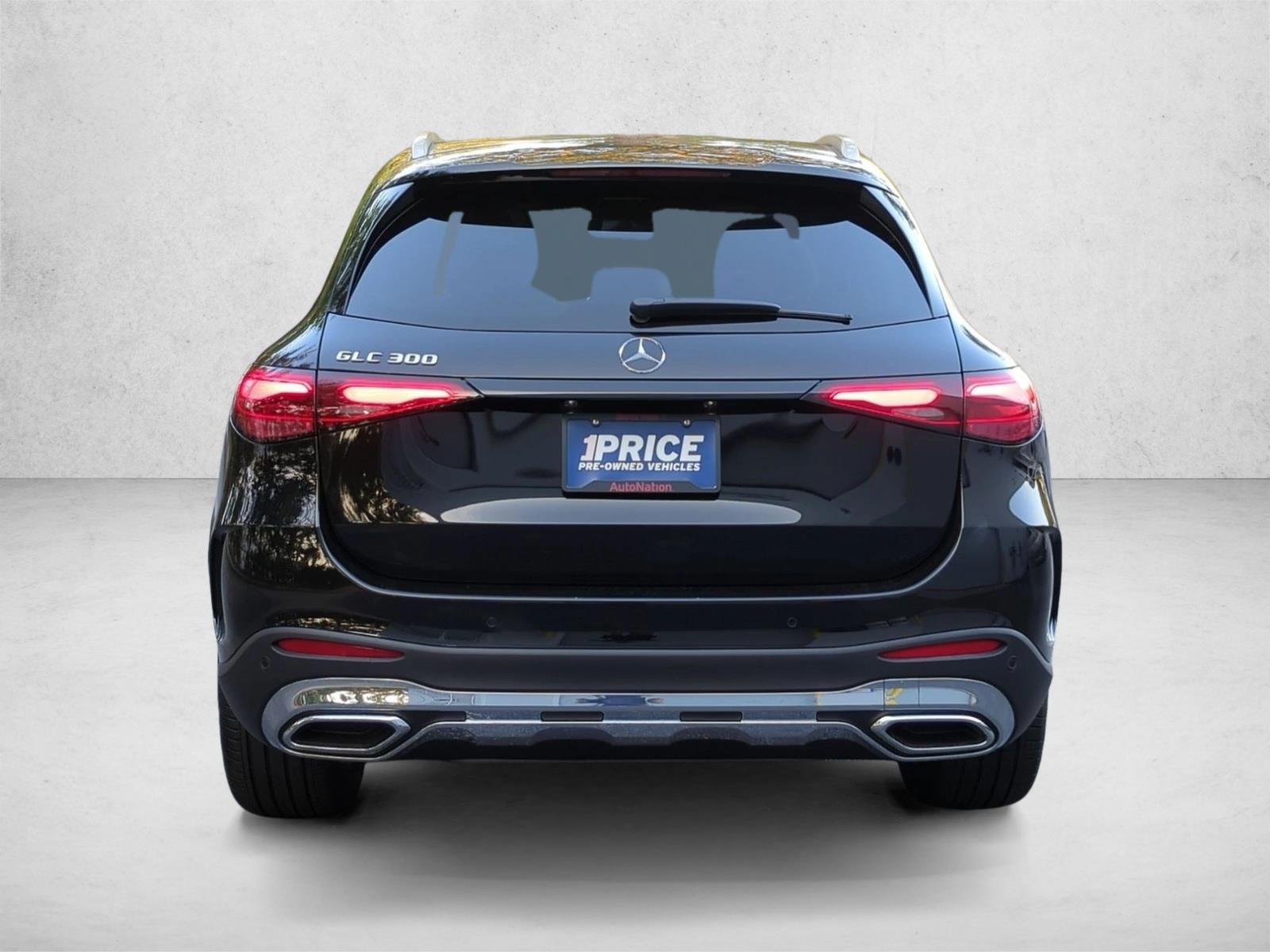 Used 2026 Black Mercedes-Benz GLC 300 image 7