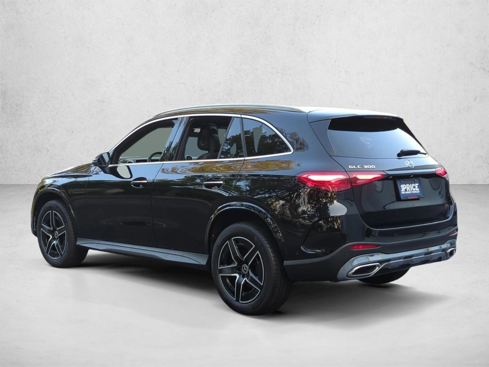 Used 2026 Black Mercedes-Benz GLC 300 image 8