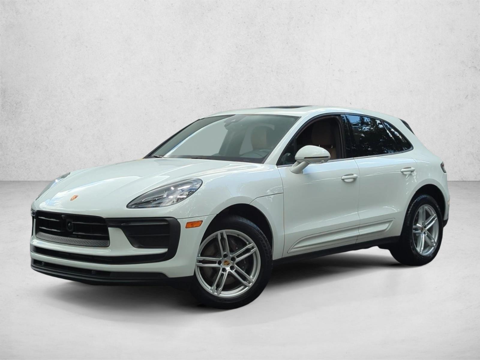 2023 Porsche Macan 