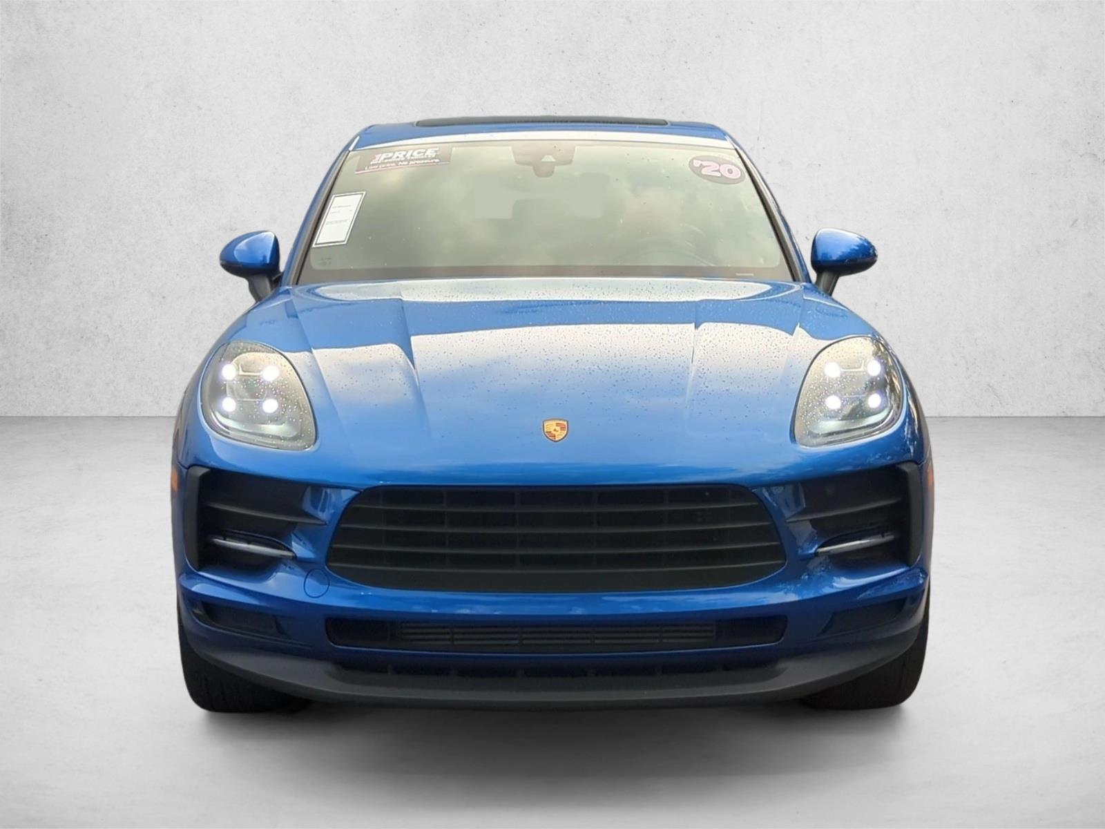 Used 2020 Sapphire Blue Metallic Porsche  image 2