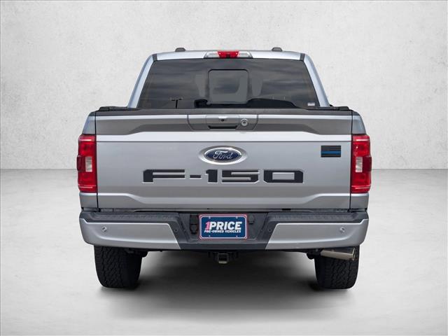 View vehicle photo 7