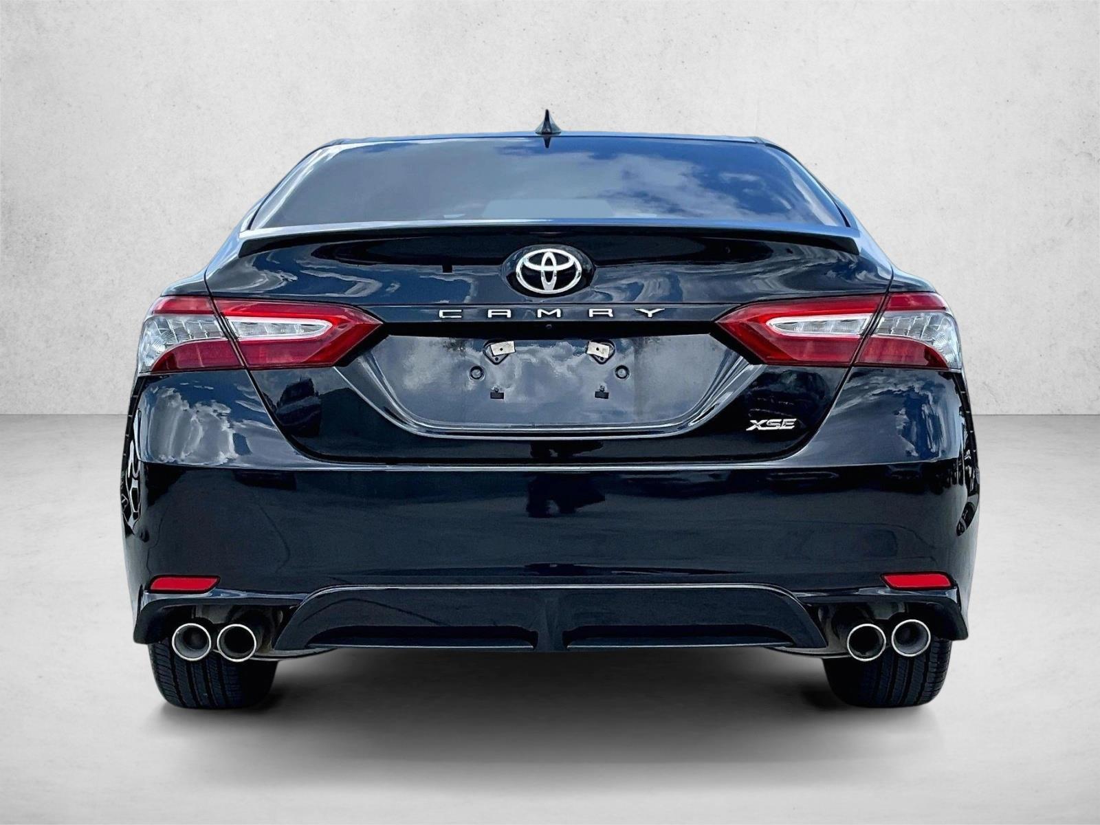 Used 2019 Midnight Black Metallic Toyota XSE image 4