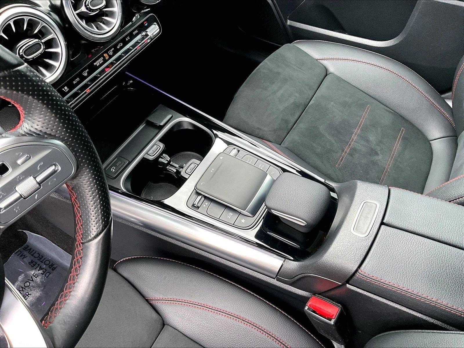 Used 2023 Iridium Silver Metallic Mercedes-Benz GLA 250 image 15