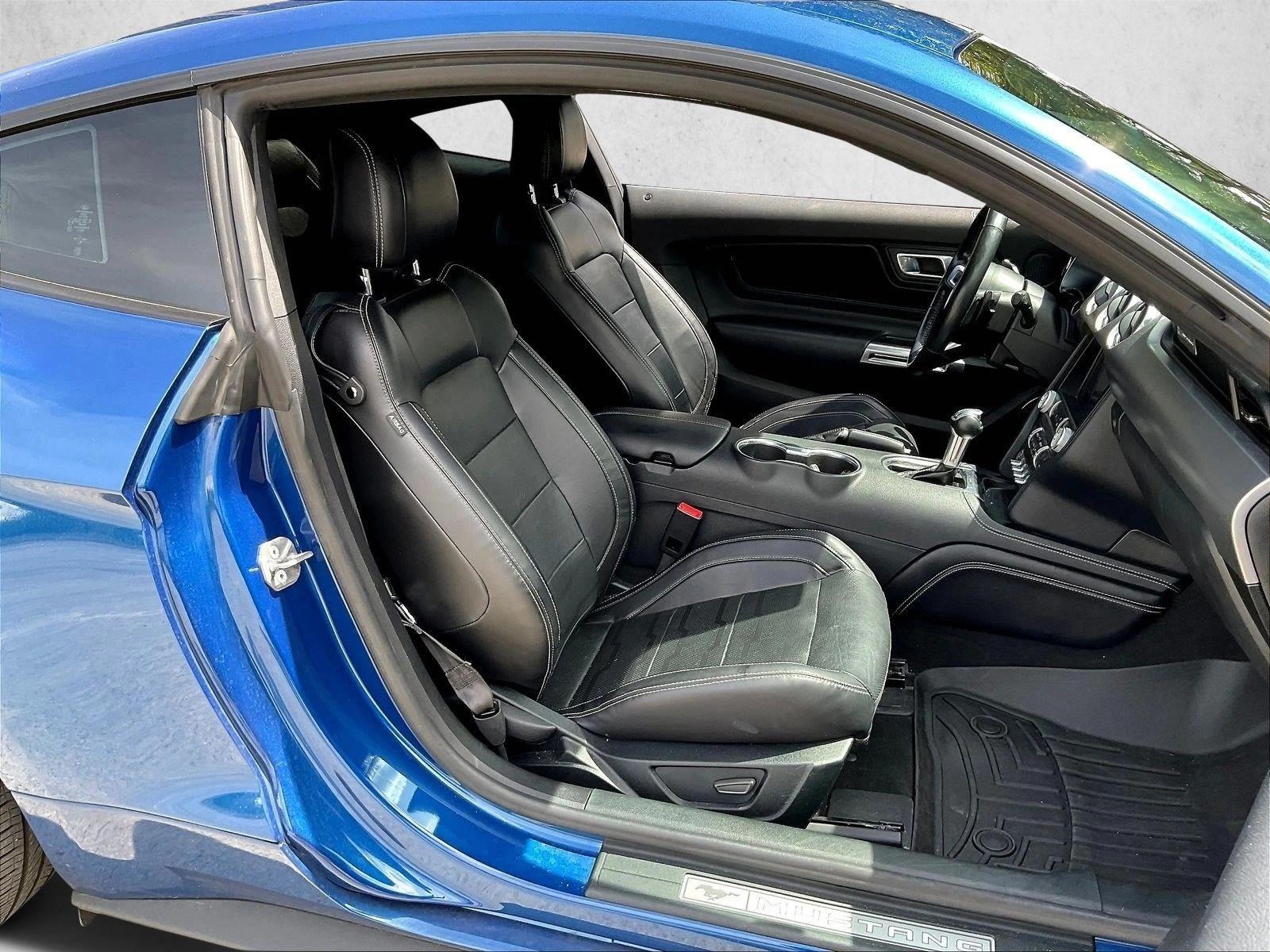 Used 2022 Atlas Blue Metallic Ford GT Premium image 7