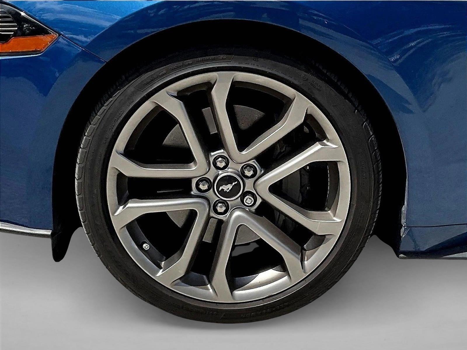 Used 2022 Atlas Blue Metallic Ford GT Premium image 8