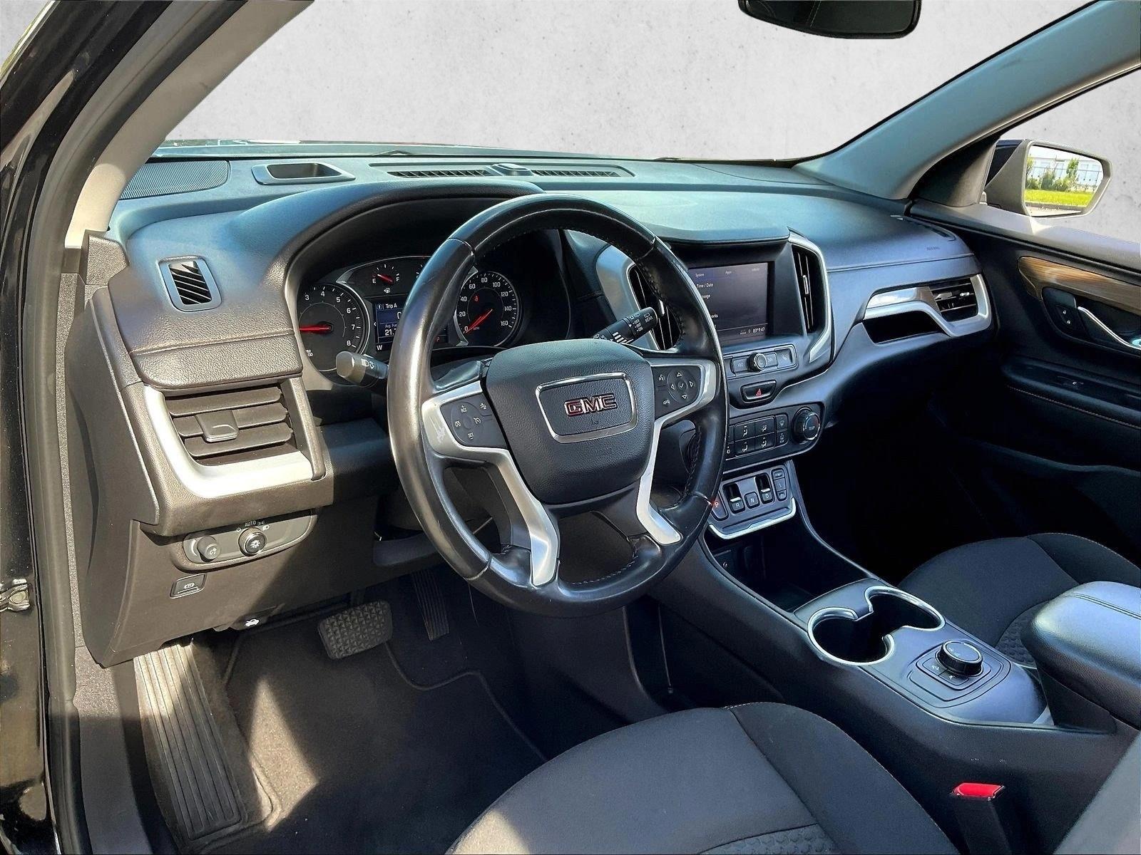 Used 2020 Ebony Twilight Metallic GMC SLE image 13