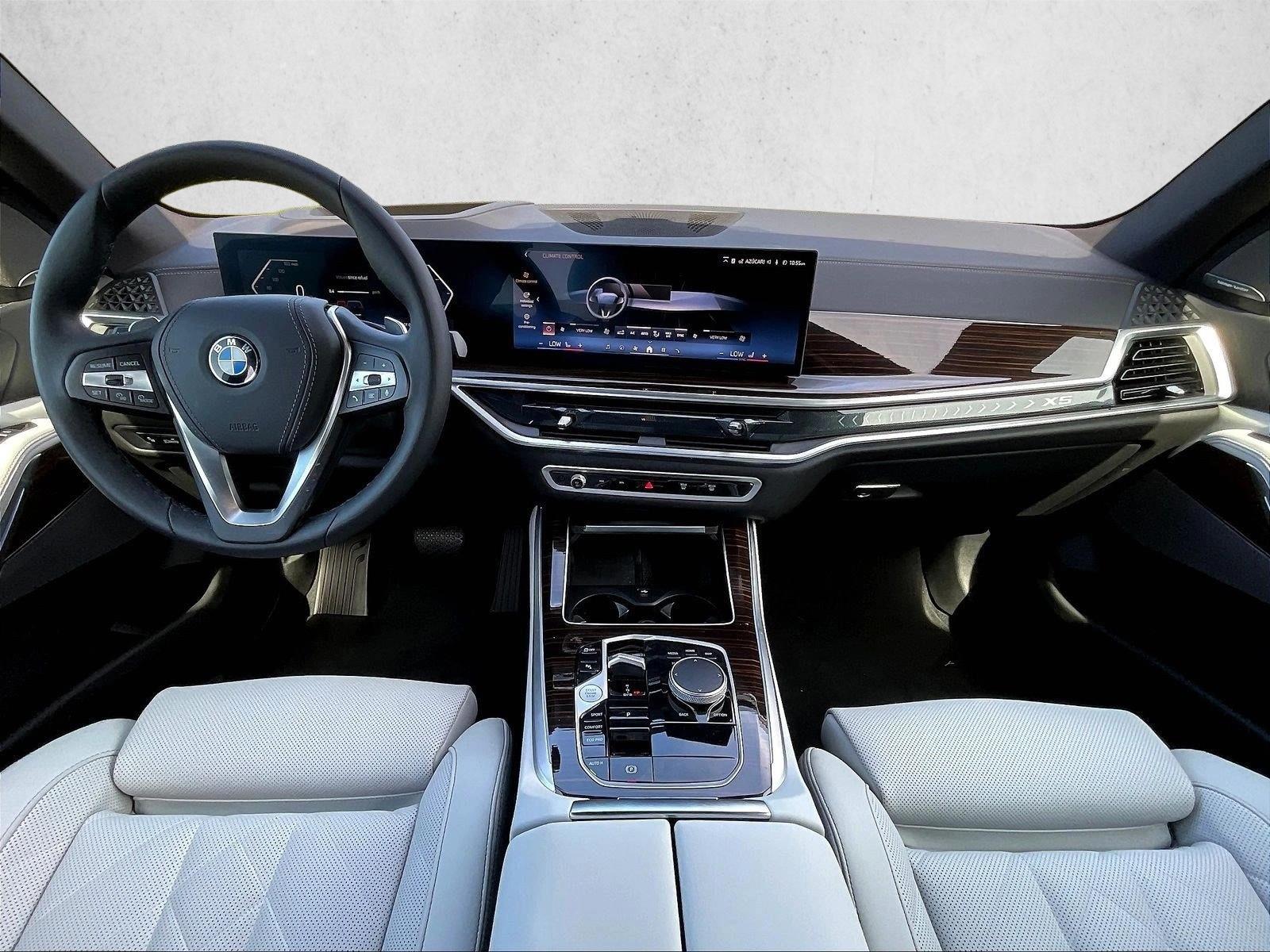 Used 2026 Black BMW sDrive40i image 12