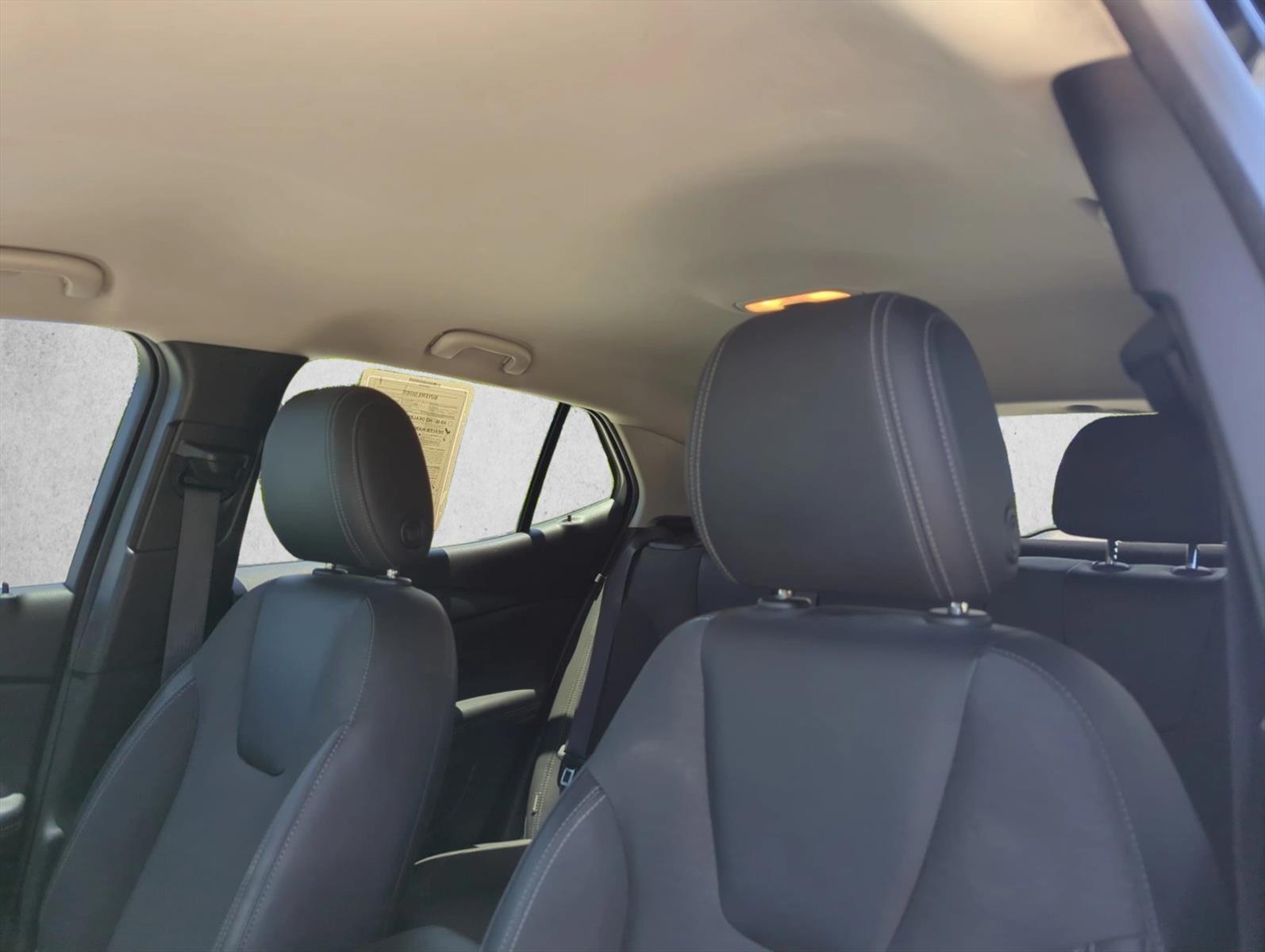 Used 2021 Ebony Twilight Metallic Buick Preferred image 15