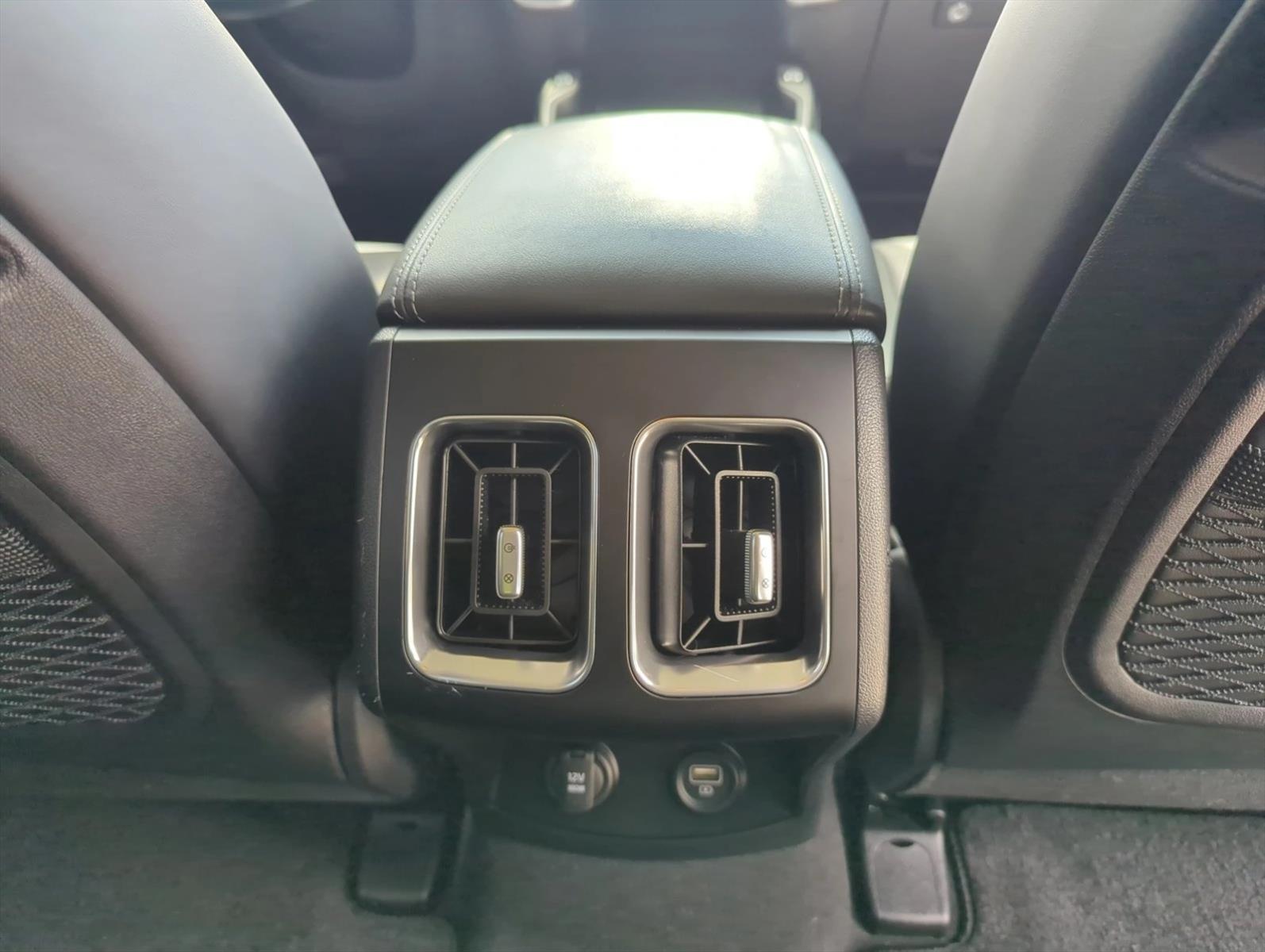 Used 2024 Aurora Black Kia EX image 19