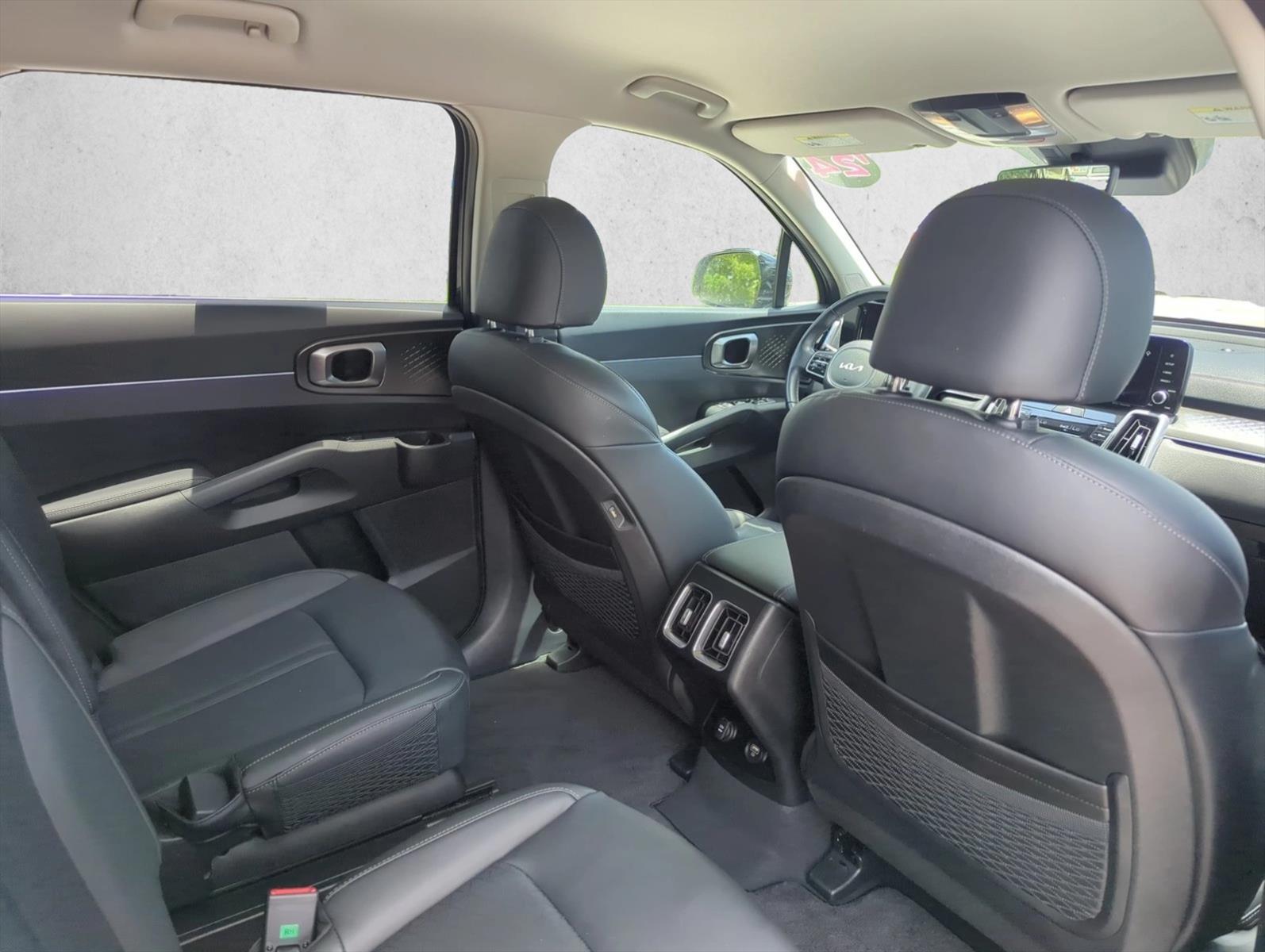 Used 2024 Aurora Black Kia EX image 23
