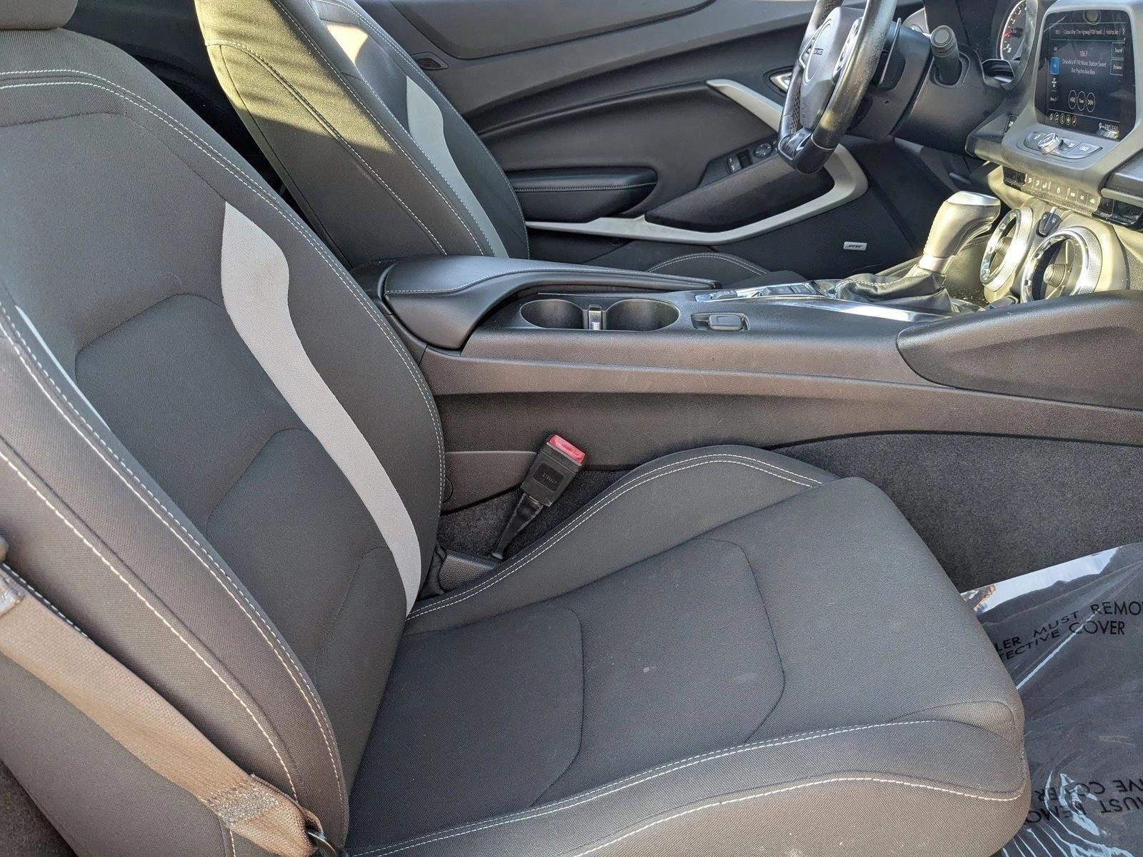 Used 2019 Garnet Red Tintcoat Chevrolet 1LT image 19