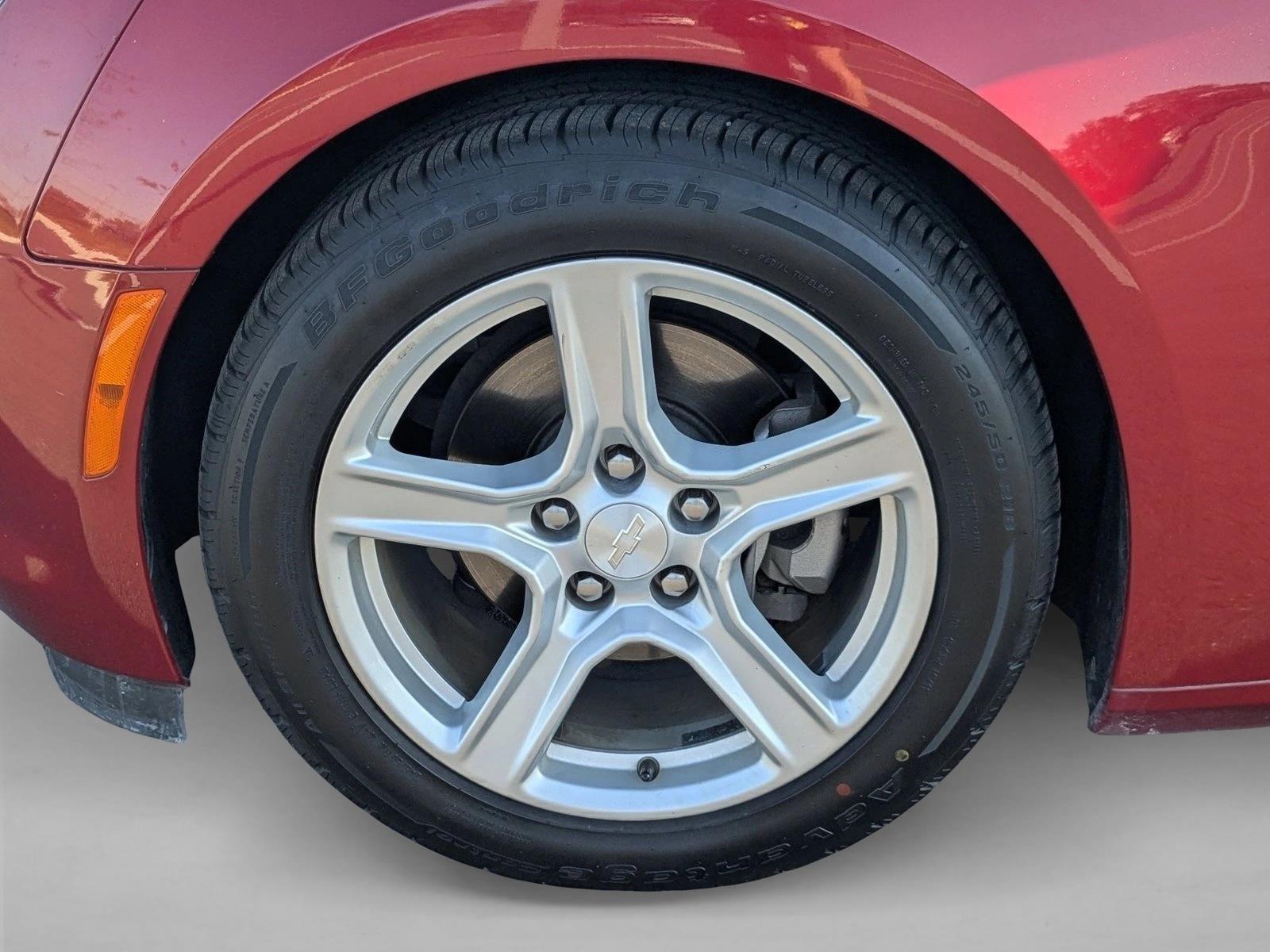 Used 2019 Garnet Red Tintcoat Chevrolet 1LT image 21