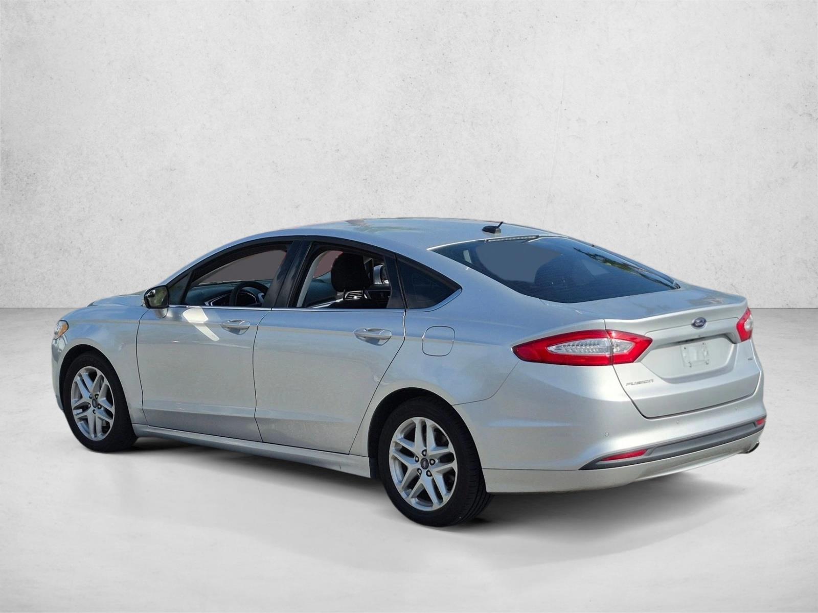 Used 2016 Ingot Silver Ford SE image 8